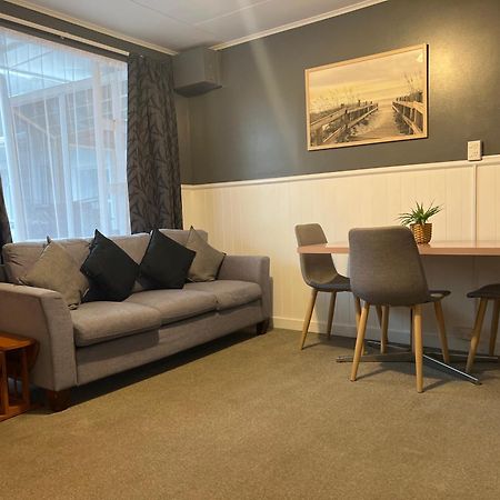 פיקטון High Street Living Motel מראה חיצוני תמונה