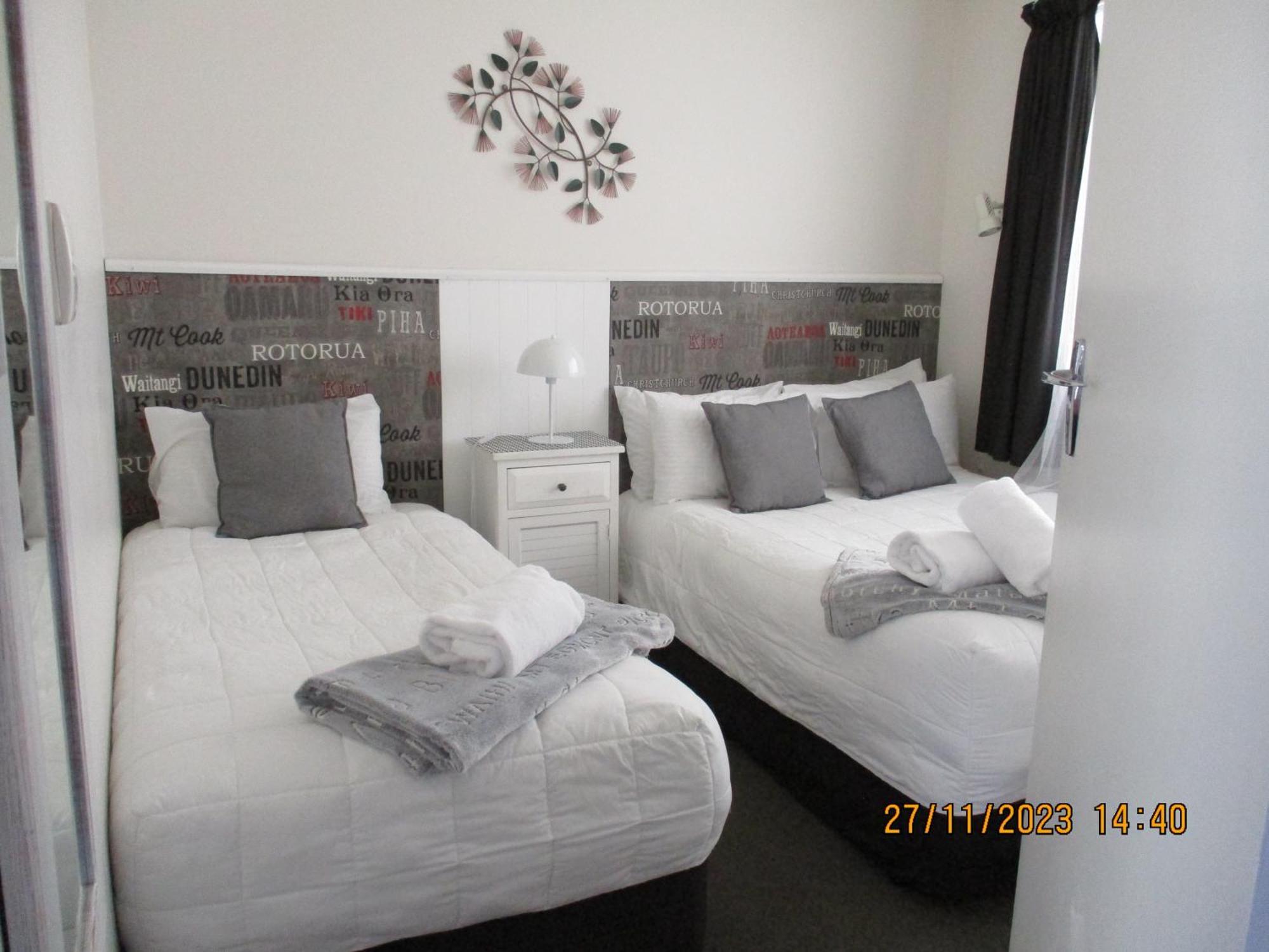 פיקטון High Street Living Motel מראה חיצוני תמונה