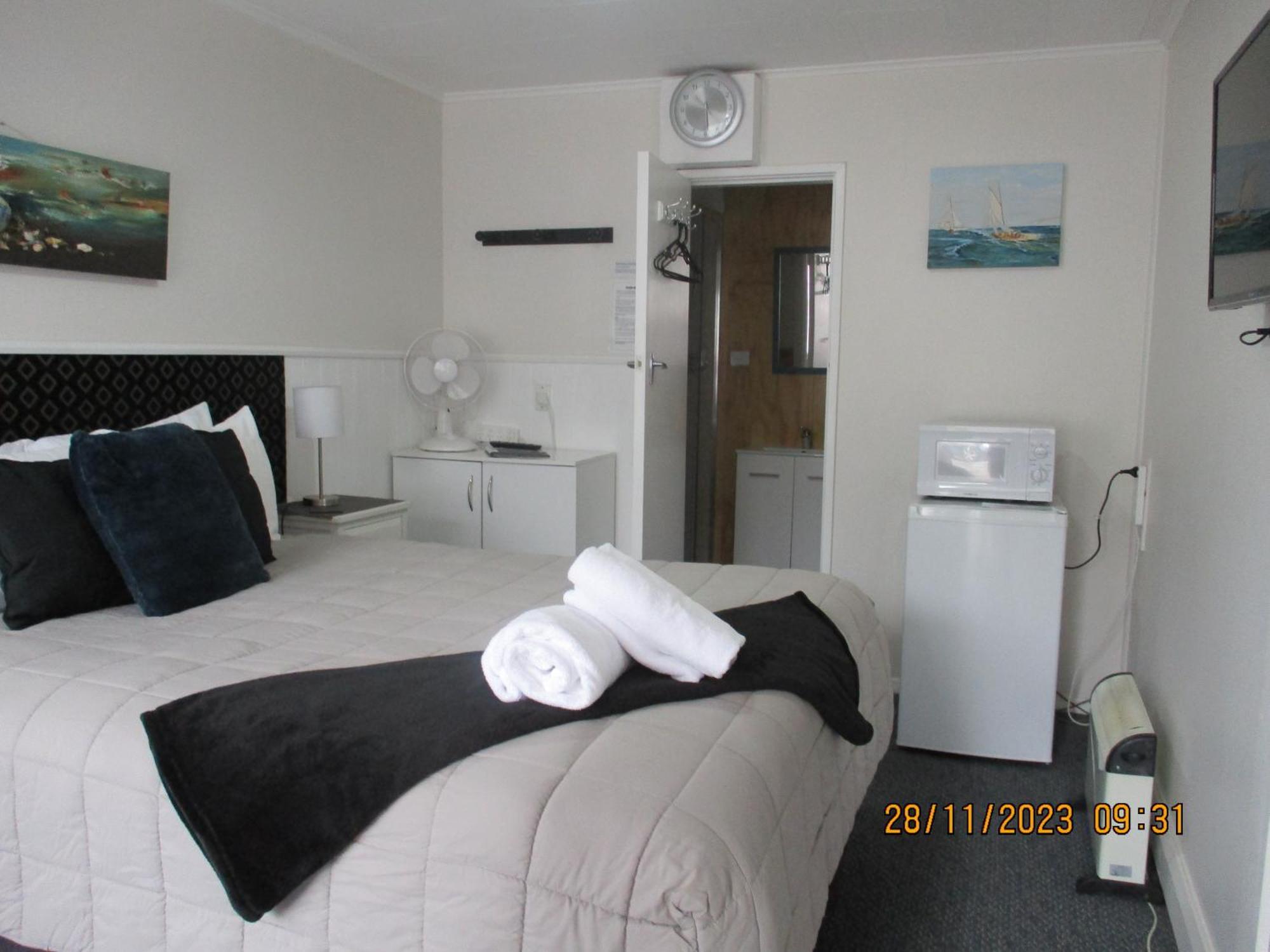 פיקטון High Street Living Motel מראה חיצוני תמונה