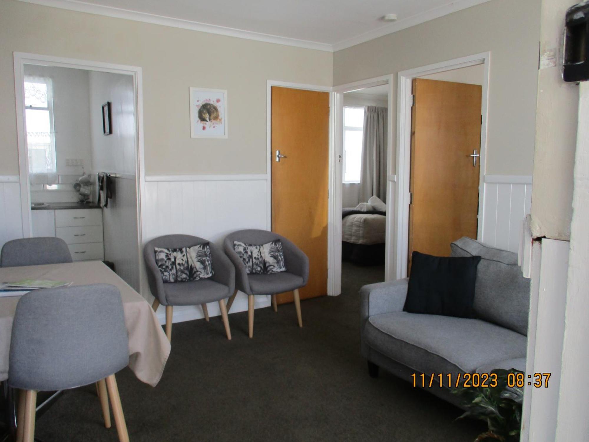 פיקטון High Street Living Motel מראה חיצוני תמונה