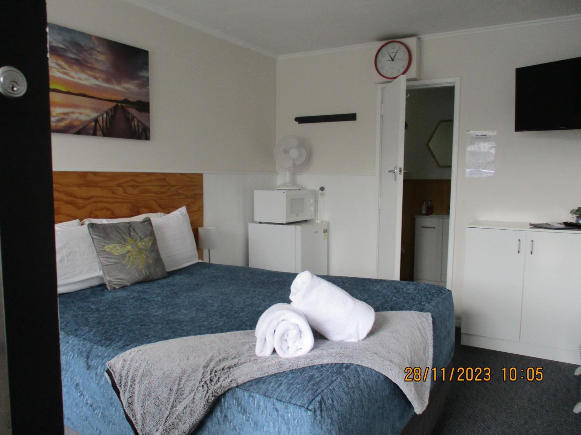 פיקטון High Street Living Motel מראה חיצוני תמונה