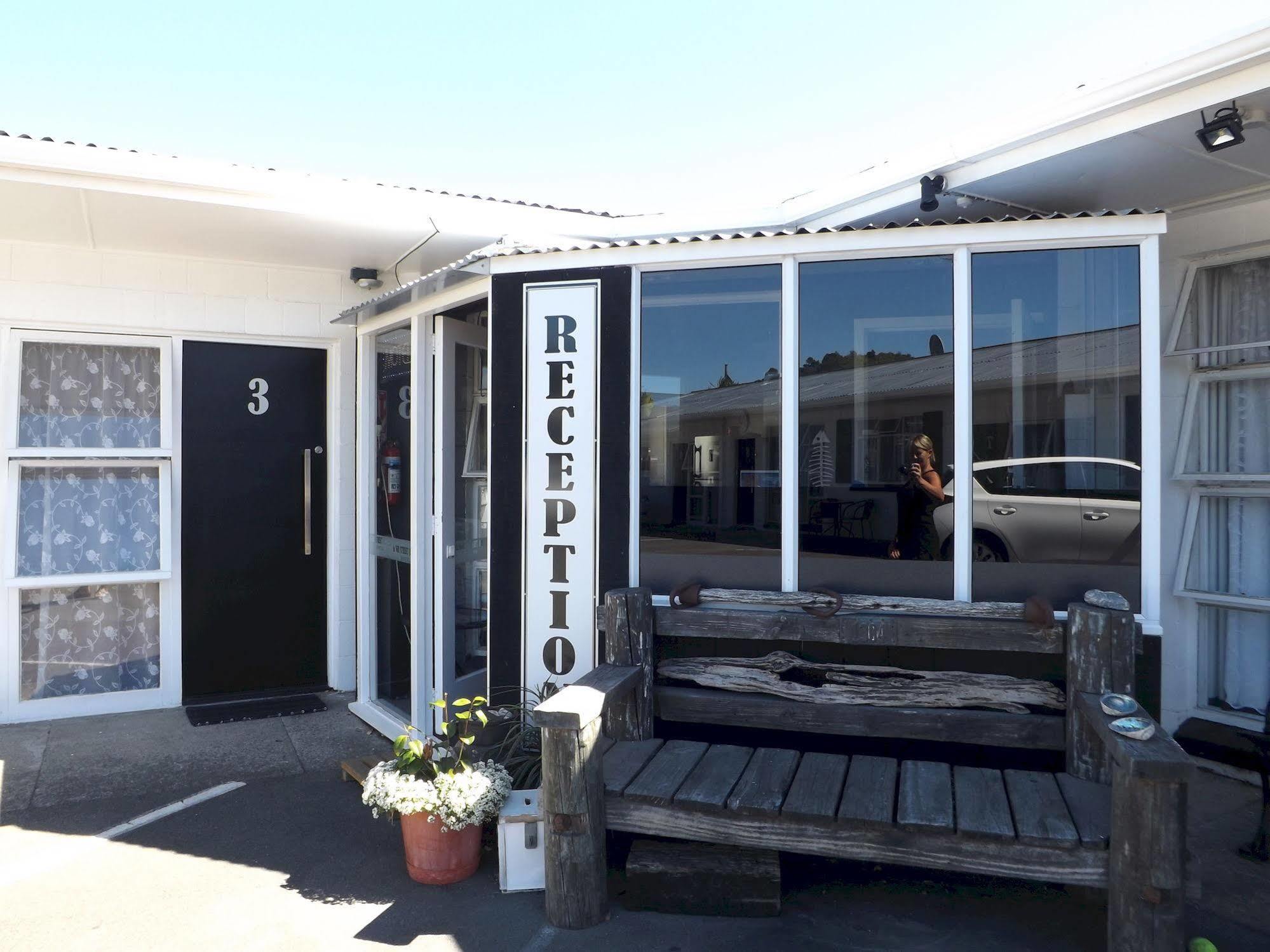 פיקטון High Street Living Motel מראה חיצוני תמונה